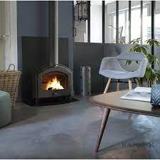 Купить Печь-камин Invicta Stimo в интерьере чугунная в Могилеве в Могилеве