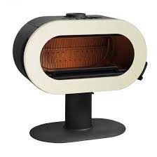 Купить Печь-камин Invicta Fifty Sur Pied в интерьере чугунная в Могилеве в Могилеве