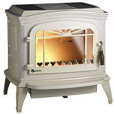 Купить Печь-камин Invicta Bradford красная эмаль в интерьере чугунная в Могилеве в Могилеве