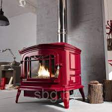 Печь-камин чугунный Invicta Bradford в интерьере Амазонка бай фото в Могилеве