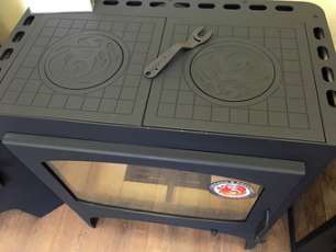 Недорогой камин Бавария Эко с плитой 2 конфорки фото в Могилеве