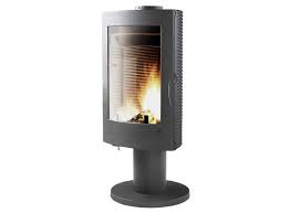 Печь-камин чугунный Invicta Alios в интерьере Амазонка бай фото в Могилеве