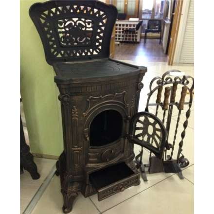 Печка чугунная Амбра в интерьере Амазонка бай фото в Могилеве